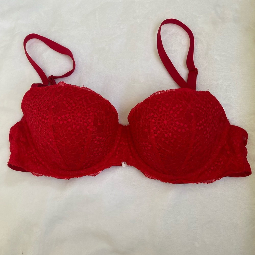 VS Pink push up bra
